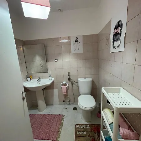 בית נופש Traditional House