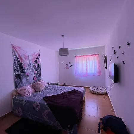 Traditional House * Пениши